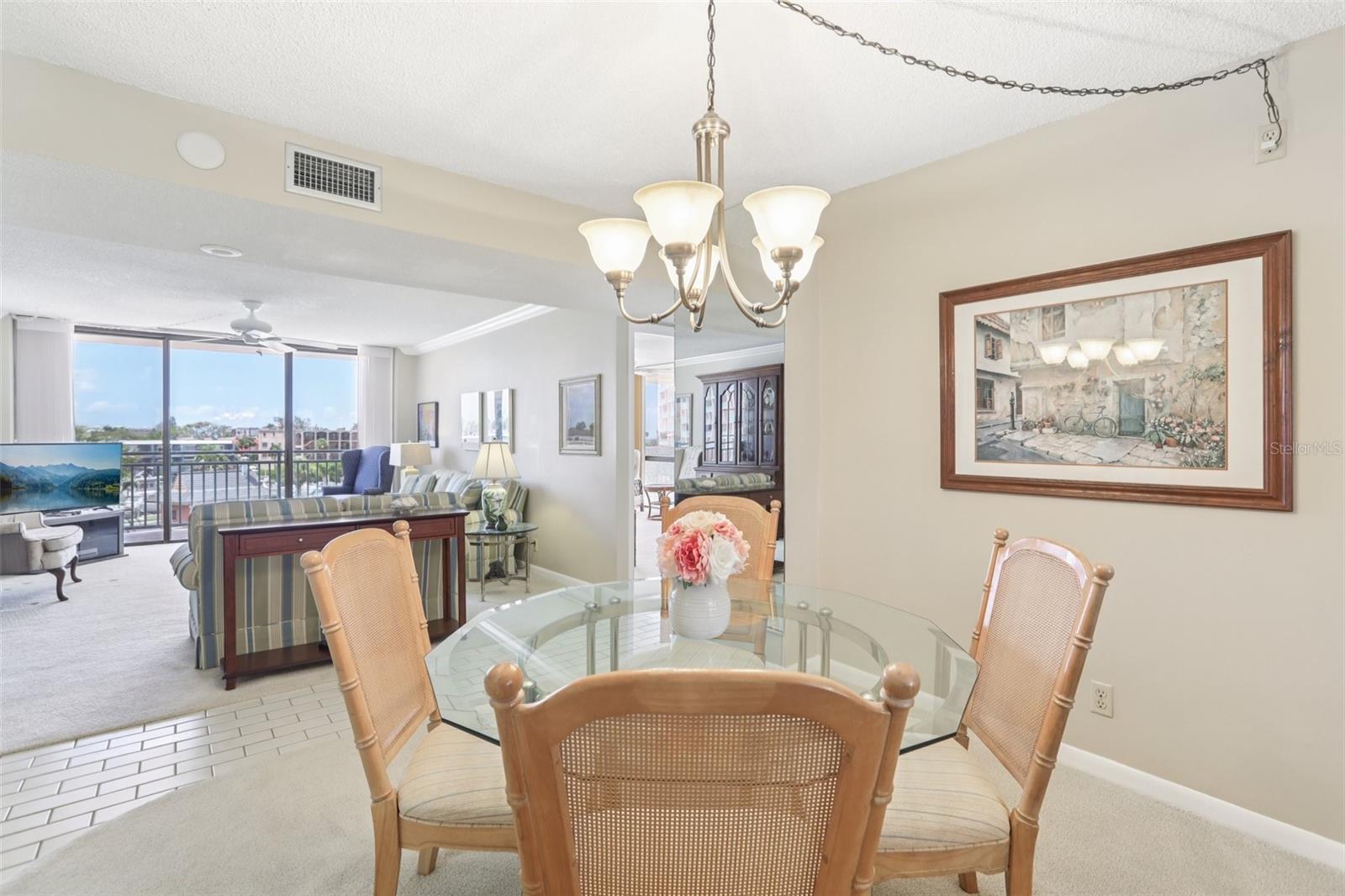 KEY CAPRI CONDO - Residential