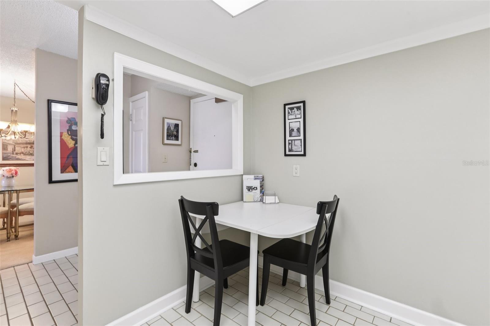 KEY CAPRI CONDO - Residential