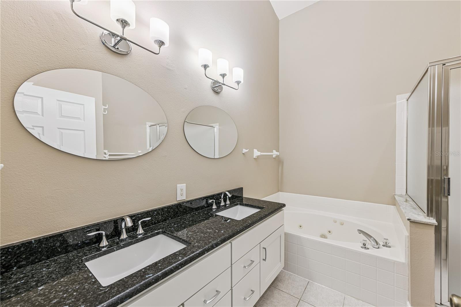 WINGED FOOT ESTATES - Residential