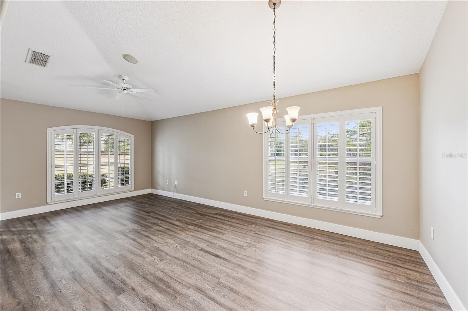 WINGED FOOT ESTATES - Residential