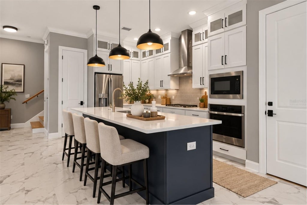 Photo of 2501 W North A Street #B, Tampa, FL 33609 (MLS # TB8544311)