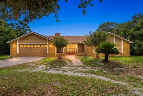 Photo of 2322 Matthew Circle, Deltona, FL 32738 (MLS # V4949563)