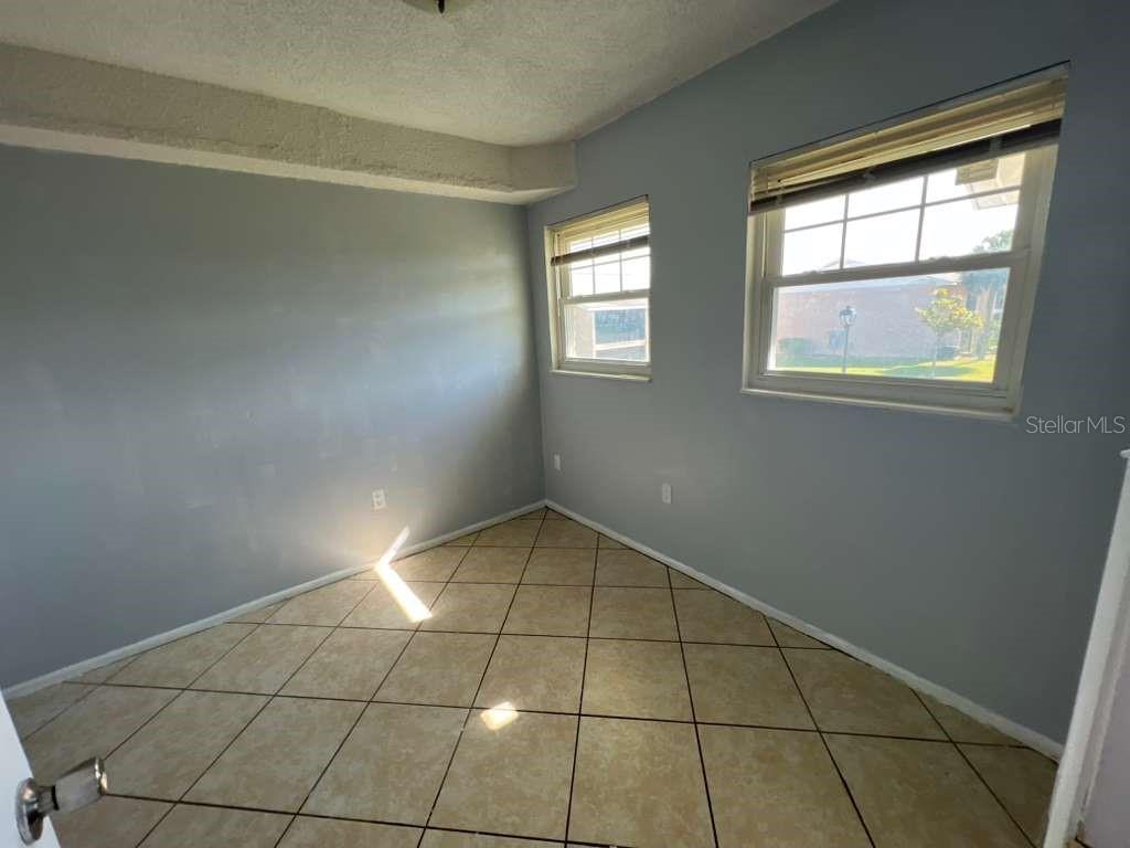 LAS PALMAS AT SAND LAKE CONDO - Residential Lease