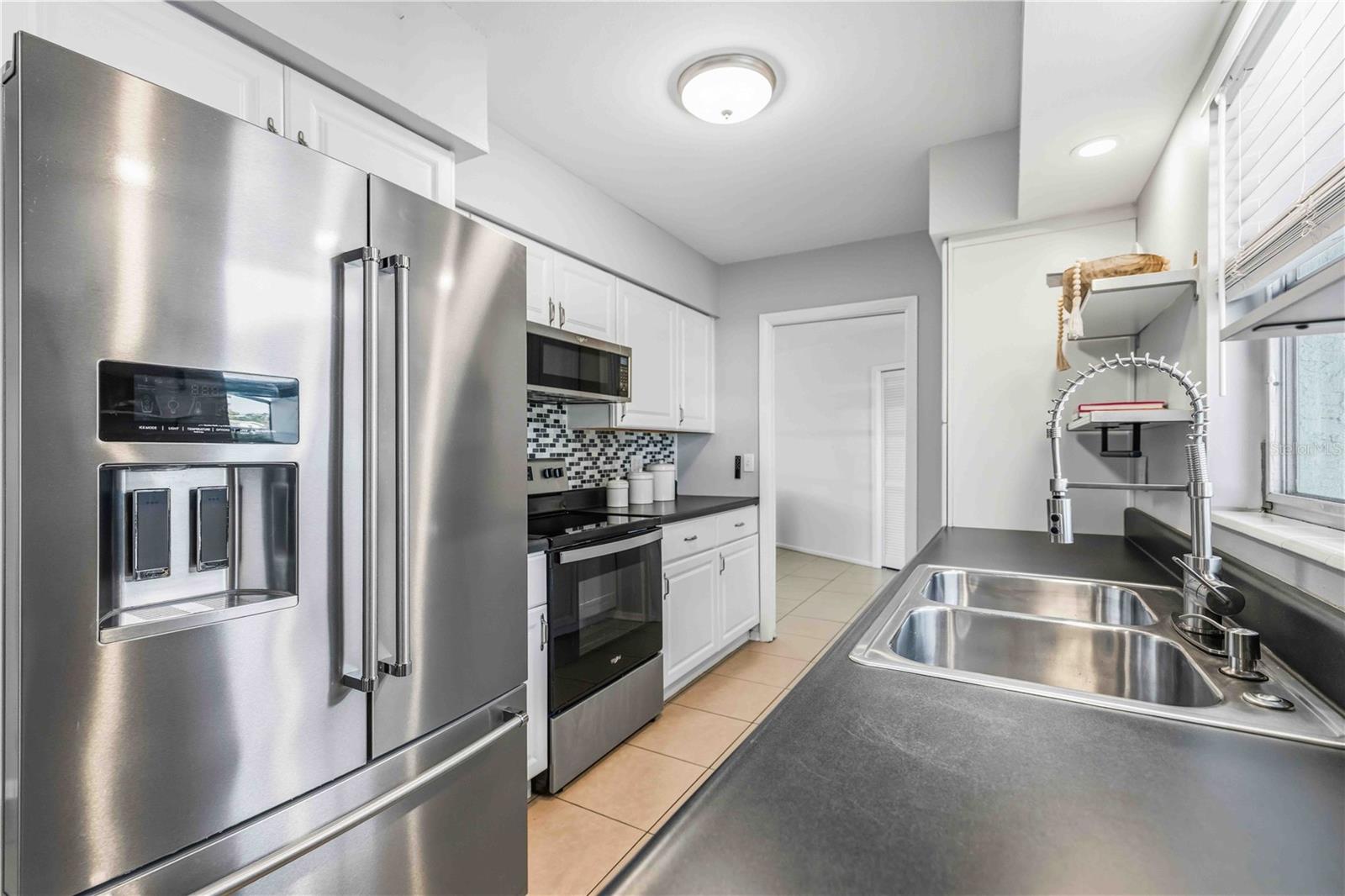 WHITFIELD COUNTRY CLUB ESTATES 1 - Residential