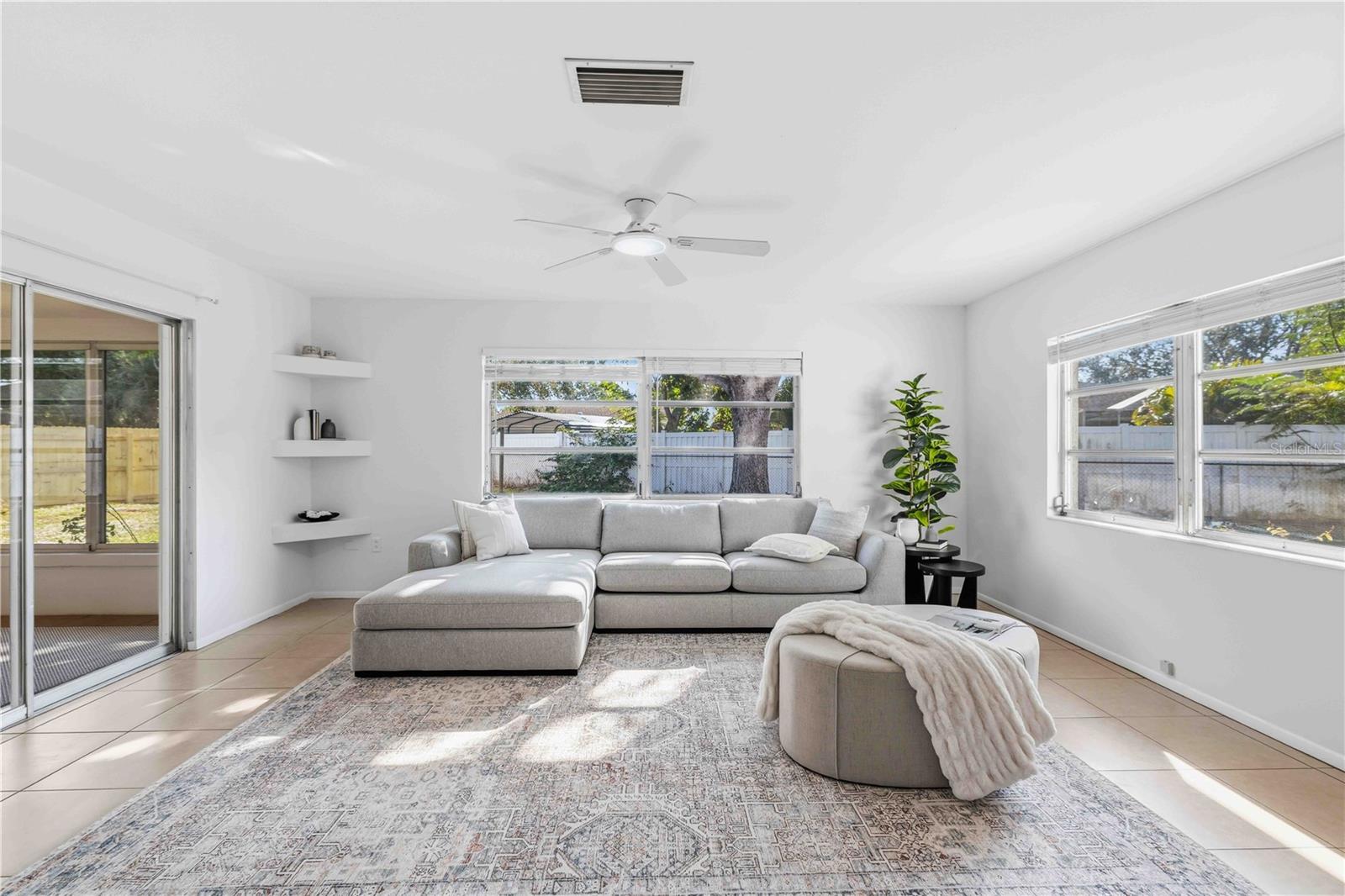 WHITFIELD COUNTRY CLUB ESTATES 1 - Residential