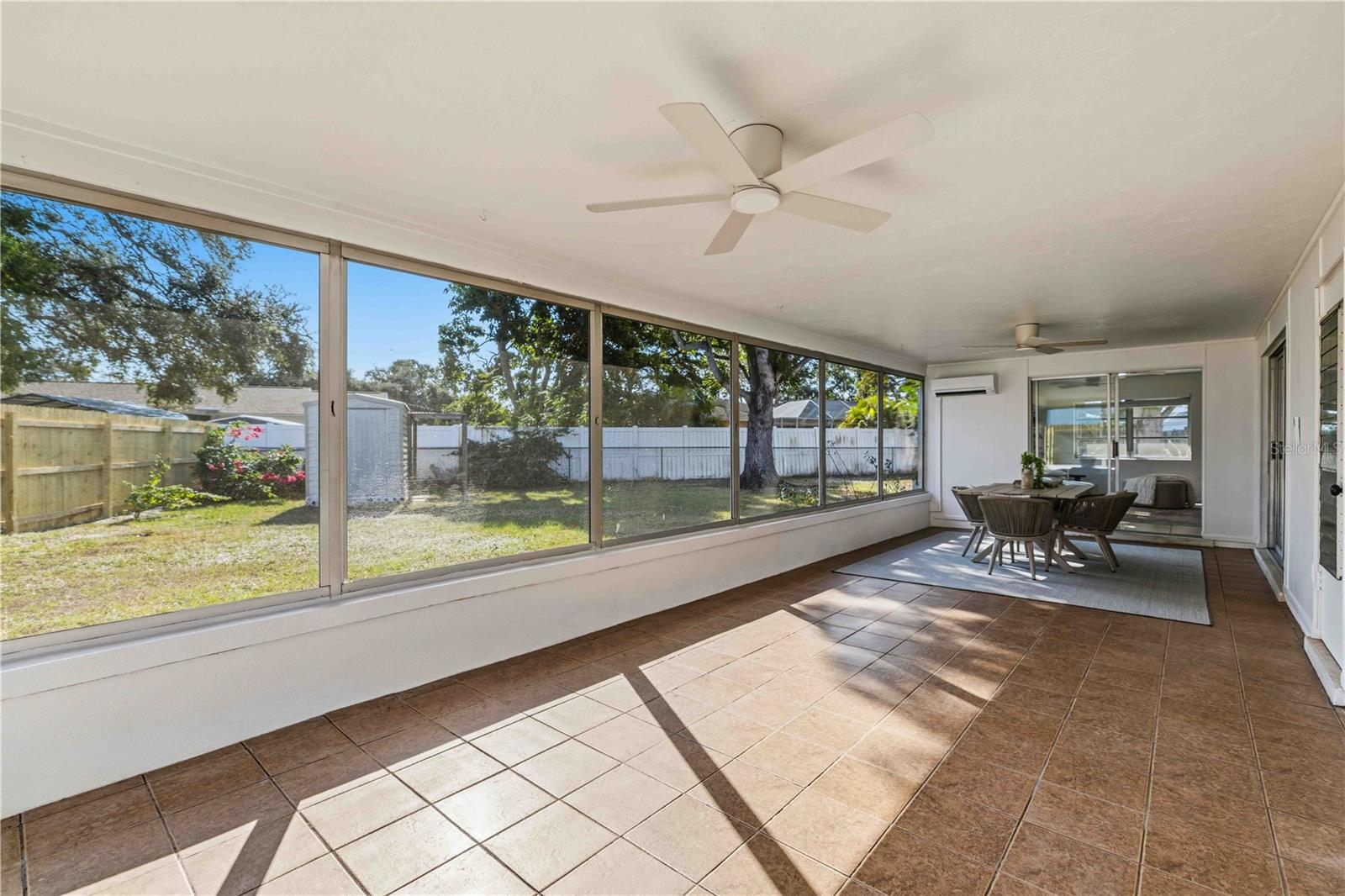 WHITFIELD COUNTRY CLUB ESTATES 1 - Residential