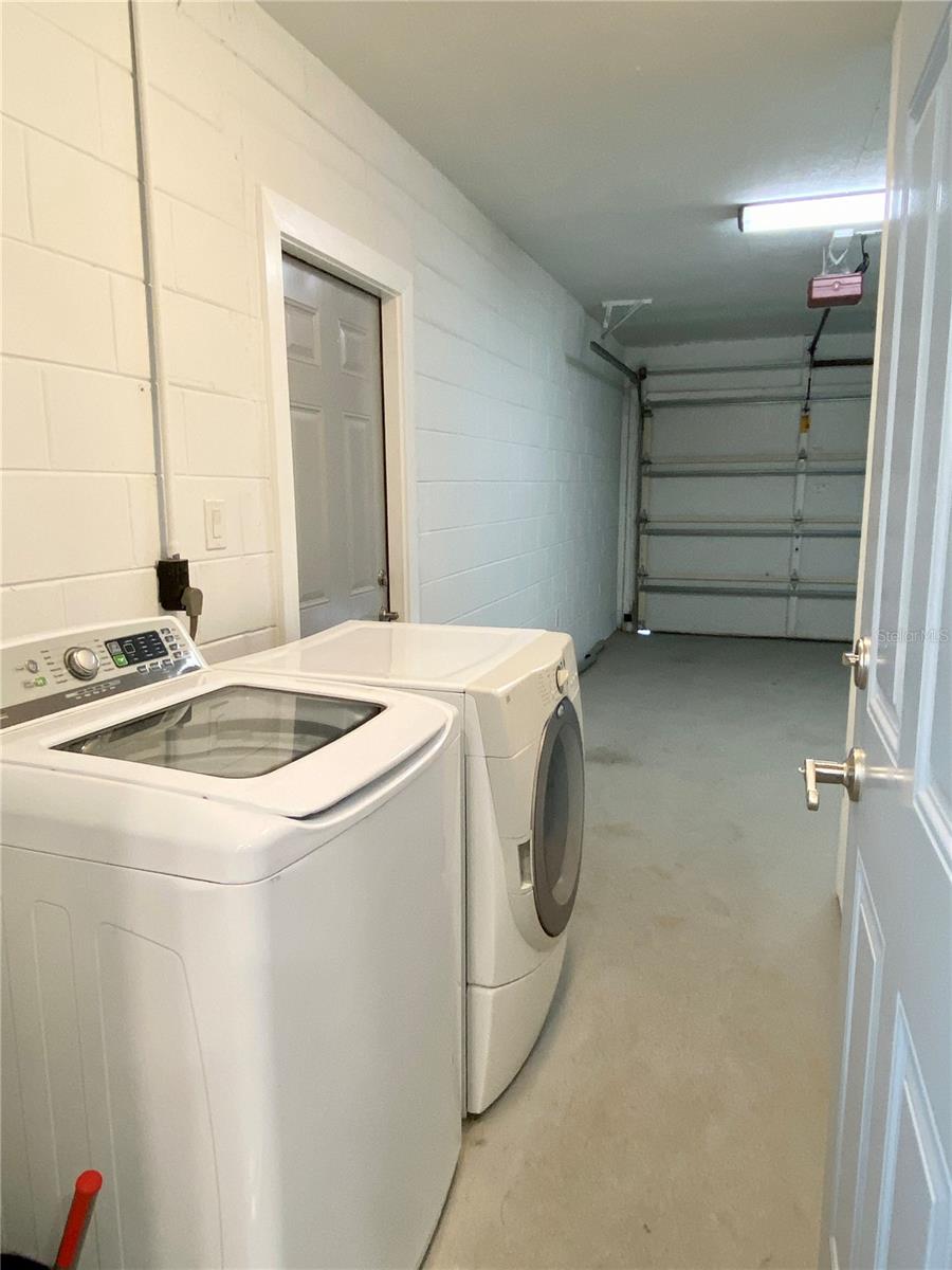 TEMPLE PARK UNIT 3 - Residential Lease