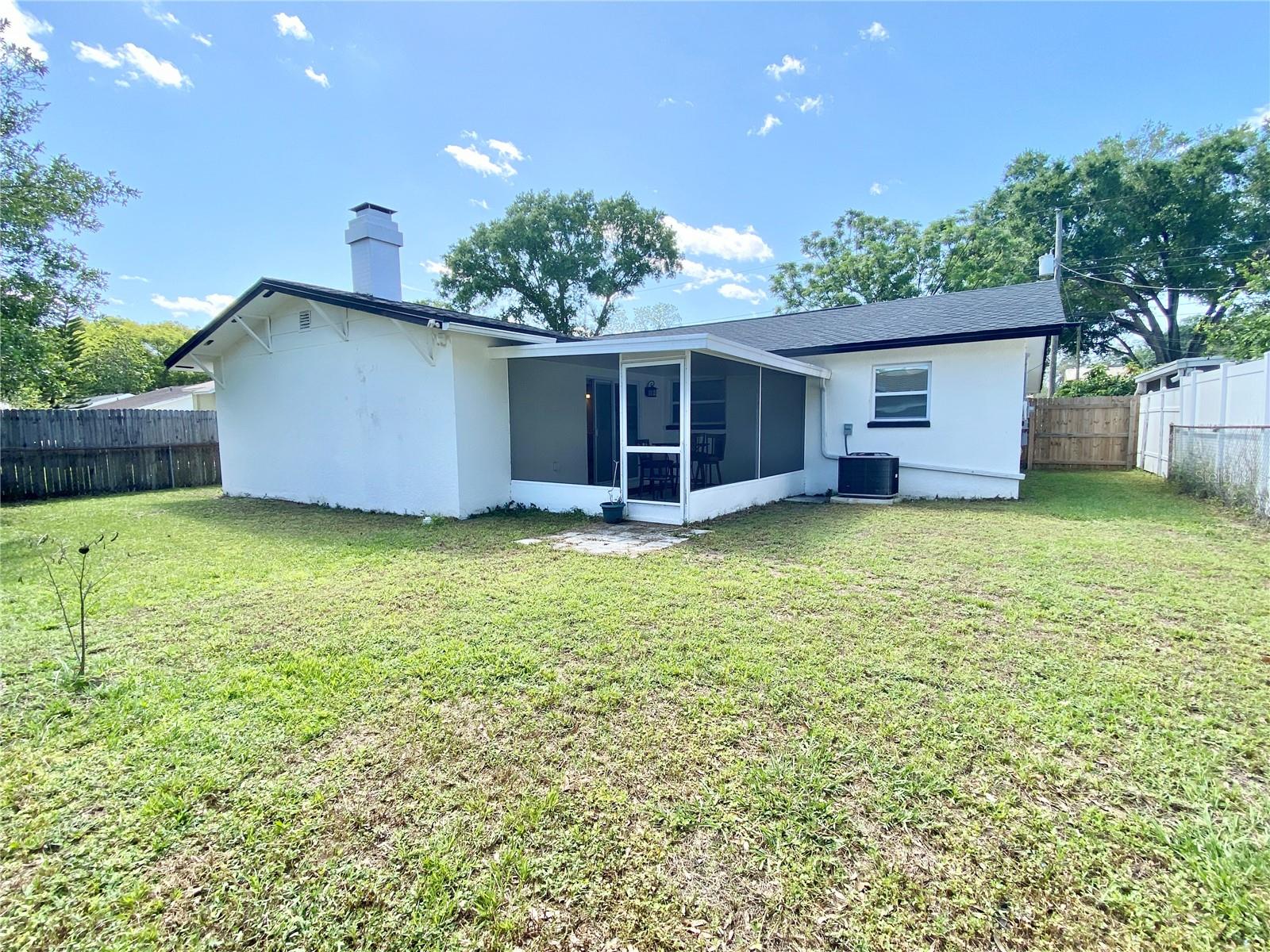 TEMPLE PARK UNIT 3 - Residential Lease