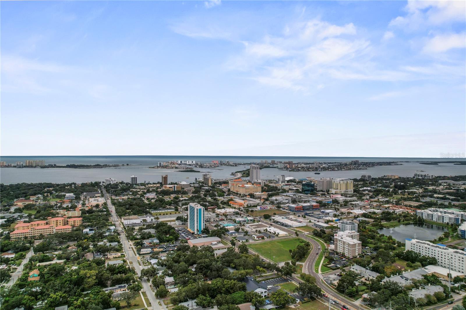 LAKESIDE CROSSING CONDO - Residential