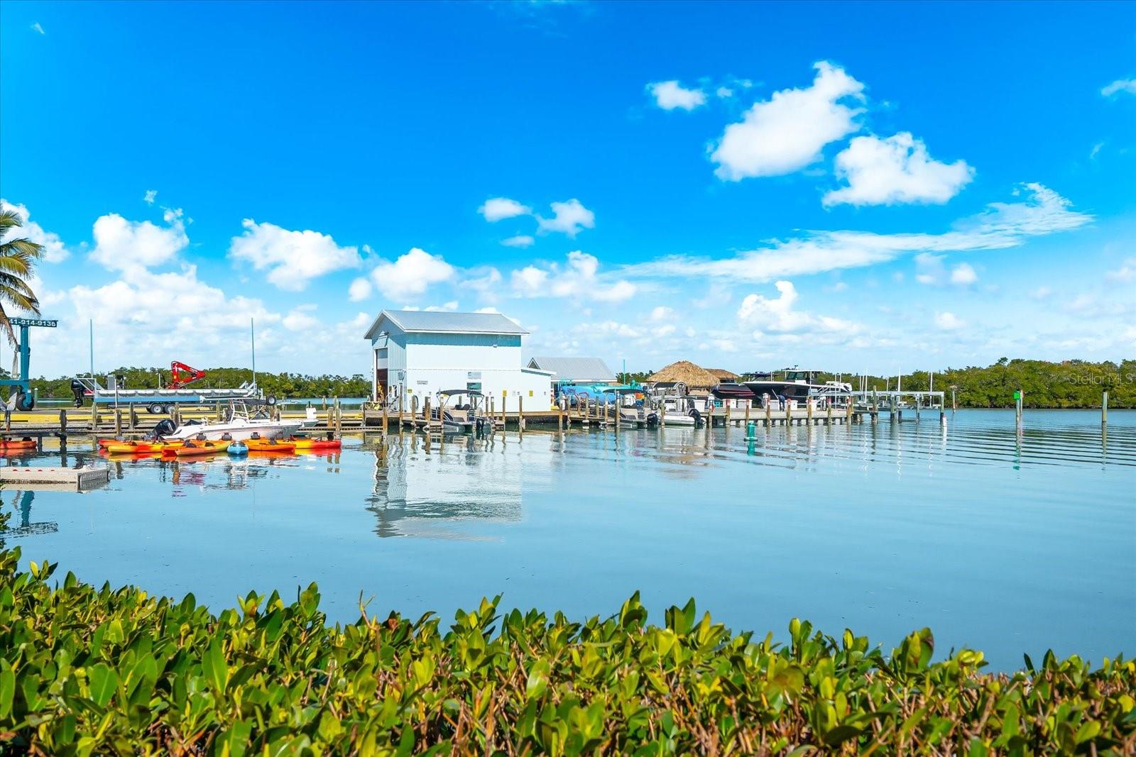 SUNRISE COVE SEC 1 - Residential