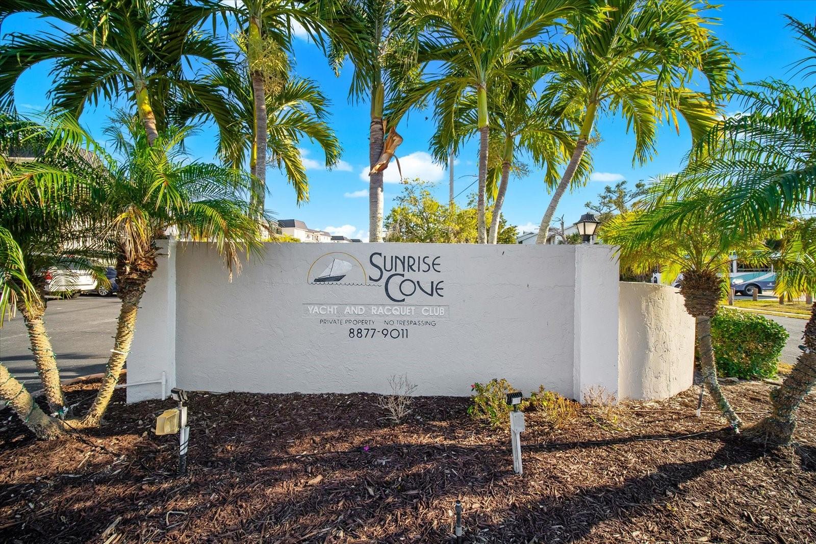 SUNRISE COVE SEC 1 - Residential