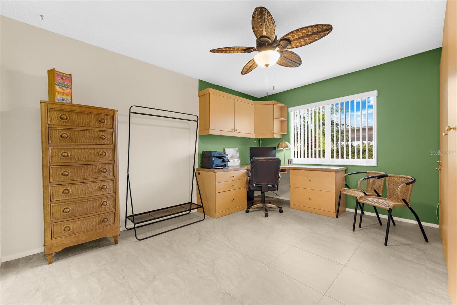 SUNRISE COVE SEC 1 - Residential