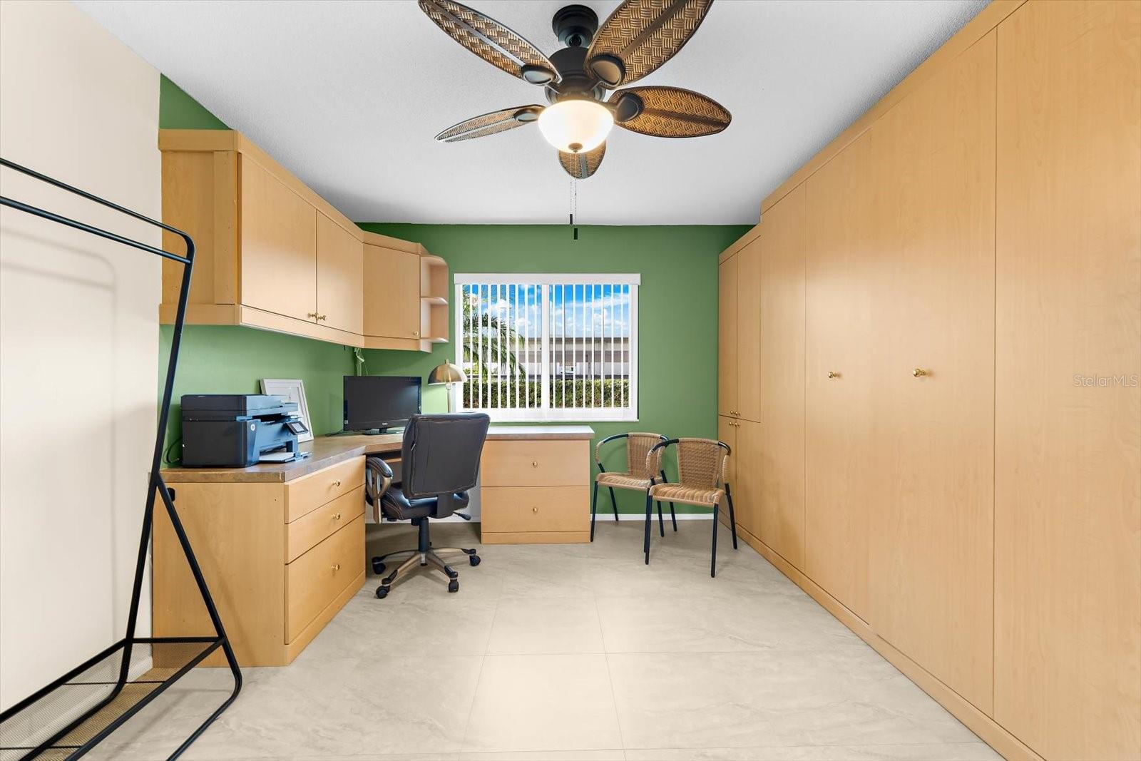 SUNRISE COVE SEC 1 - Residential