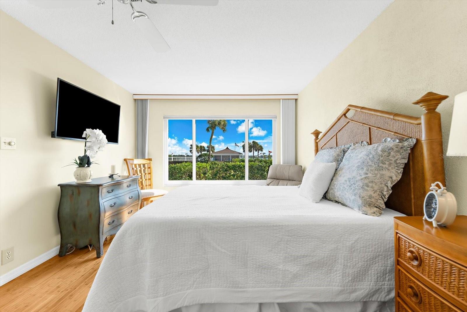 SUNRISE COVE SEC 1 - Residential