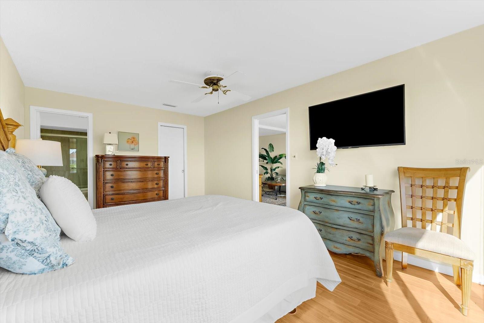 SUNRISE COVE SEC 1 - Residential