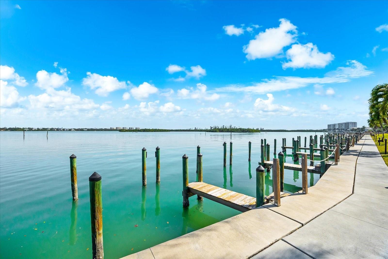 SUNRISE COVE SEC 1 - Residential