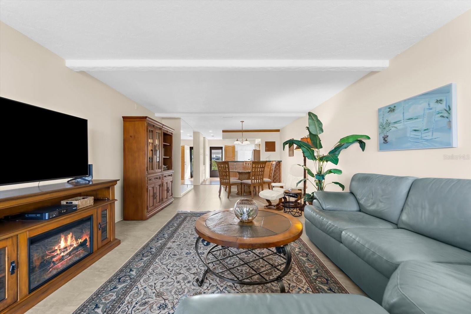 SUNRISE COVE SEC 1 - Residential