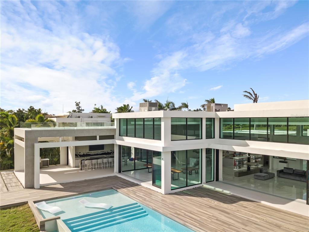 DORADO COUNTRY ESTATES - Residential