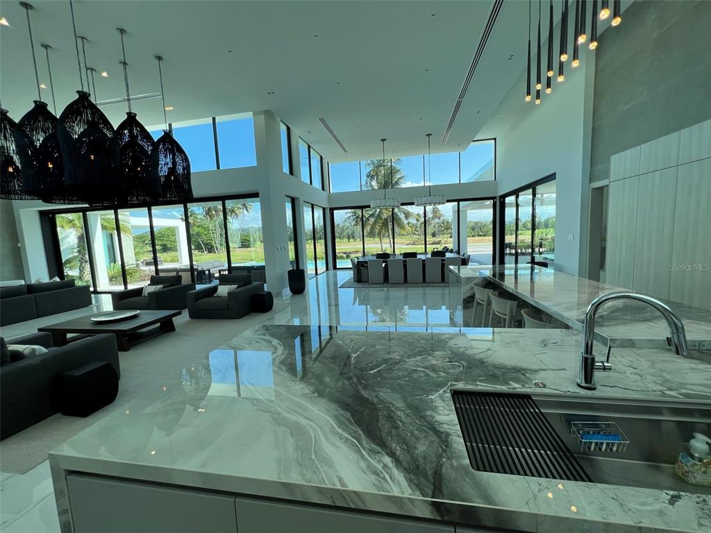 DORADO COUNTRY ESTATES - Residential