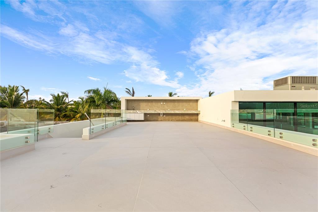 DORADO COUNTRY ESTATES - Residential