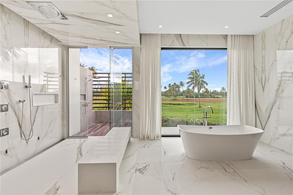 DORADO COUNTRY ESTATES - Residential