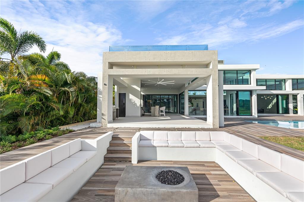 DORADO COUNTRY ESTATES - Residential
