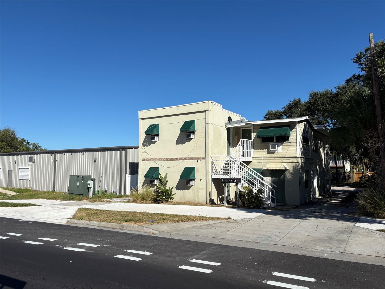 416 SKINNER BOULEVARD