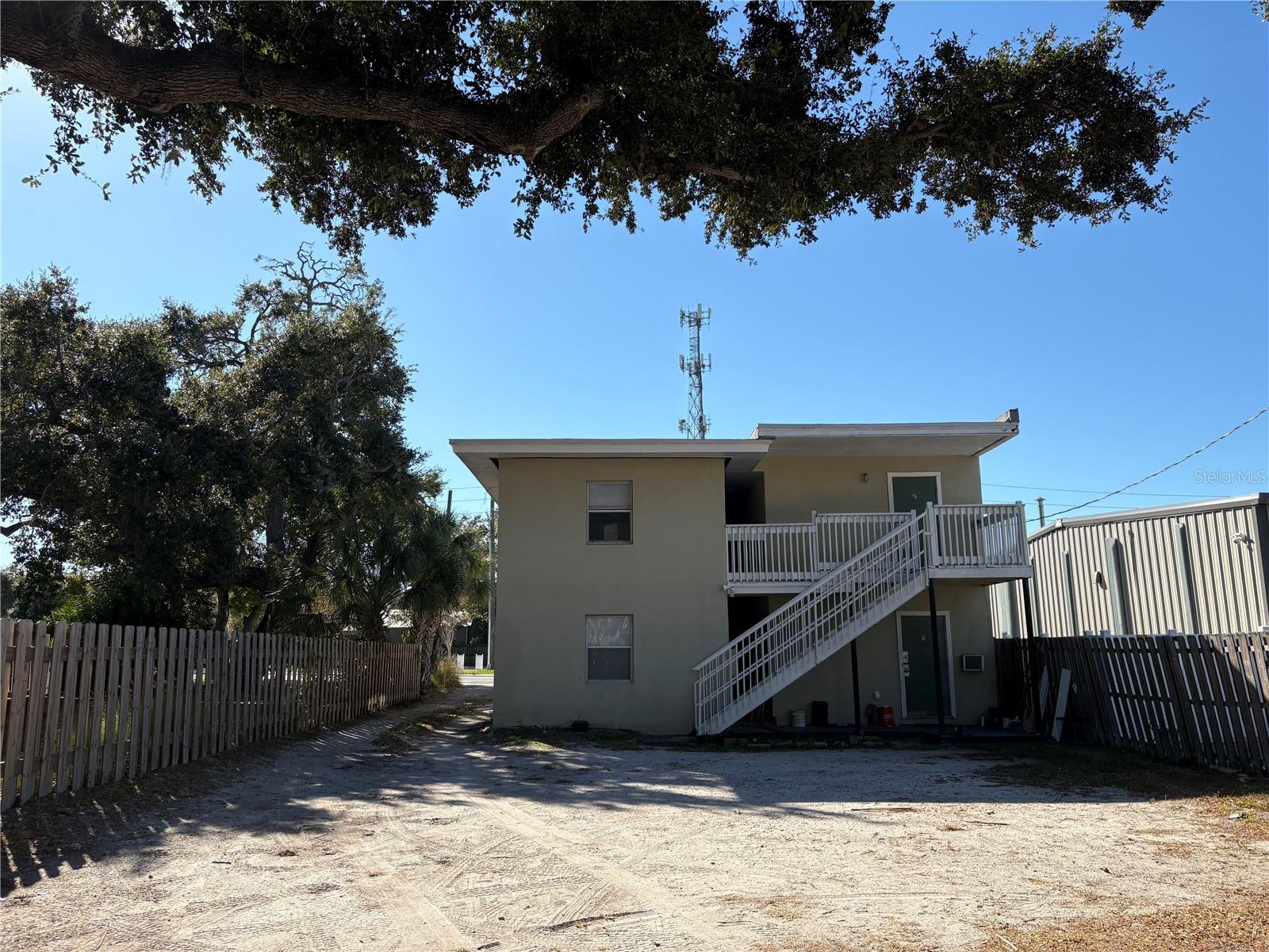 416 SKINNER BOULEVARD