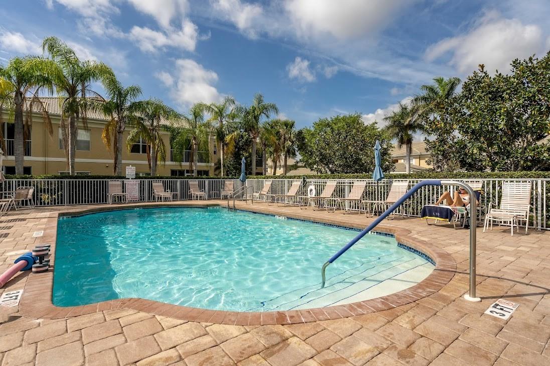 GRAND OAK AT TARA - Residential