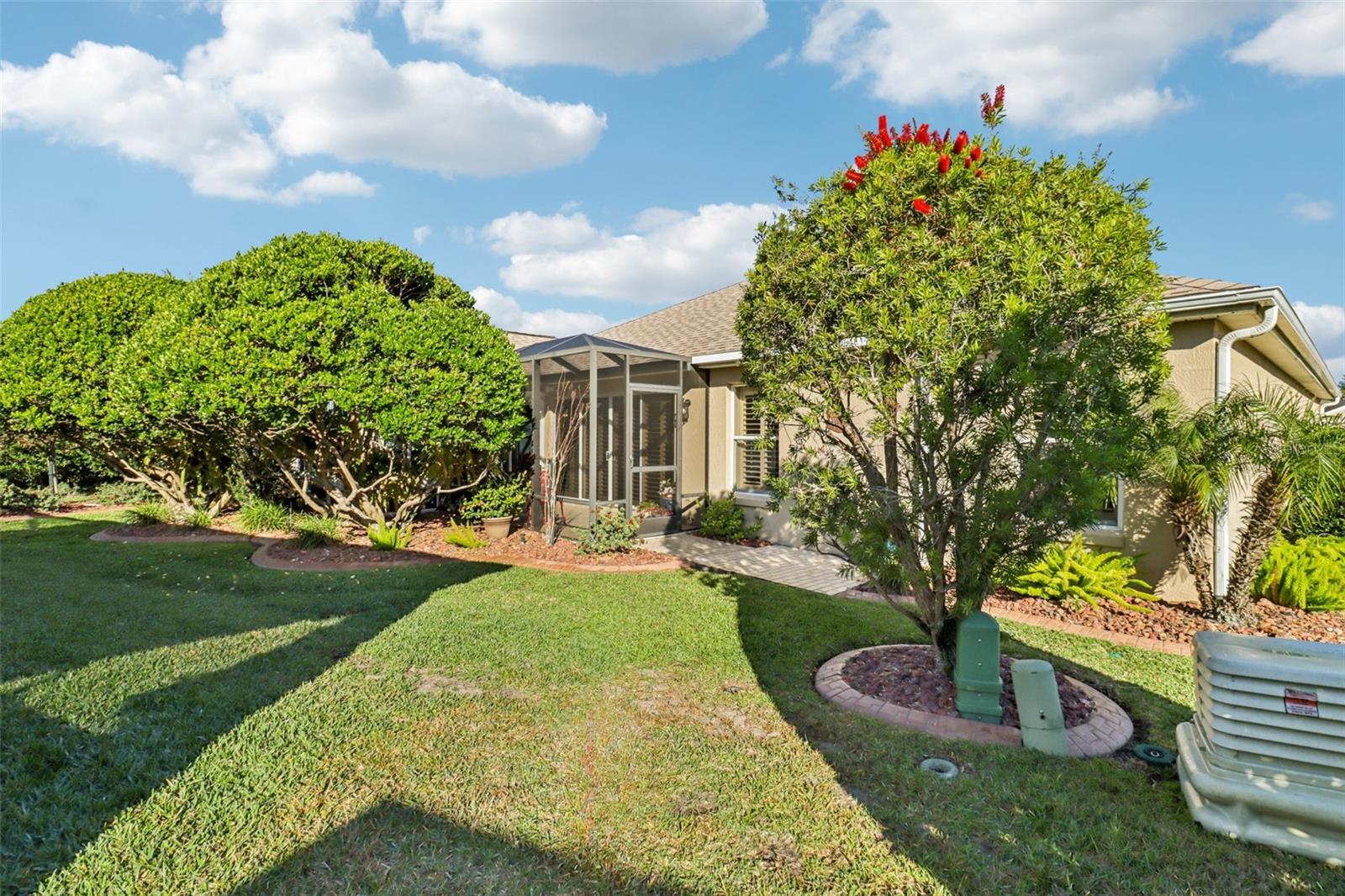 VILLAGES/MARION UN 55 - Residential