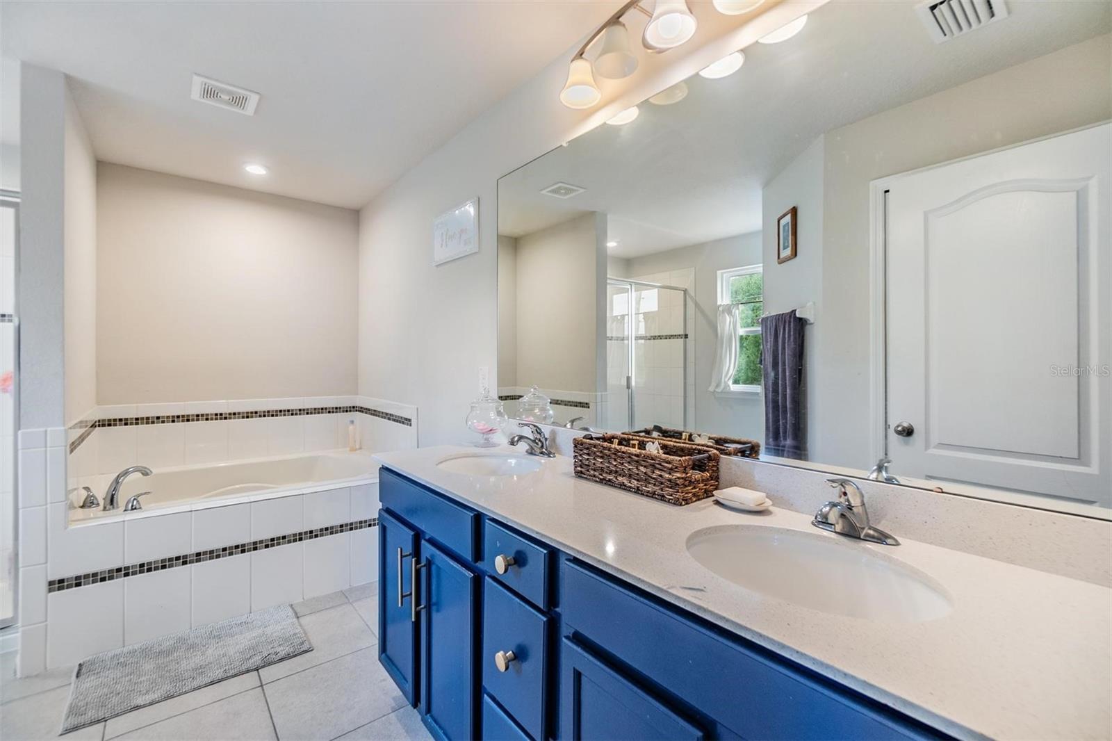 MITCHELL RANCH SOUTH PHASE 1 - Residential Lease