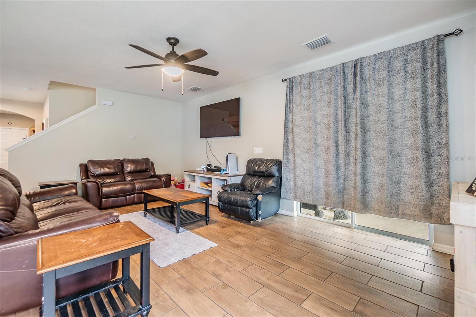 MITCHELL RANCH SOUTH PHASE 1 - Residential Lease