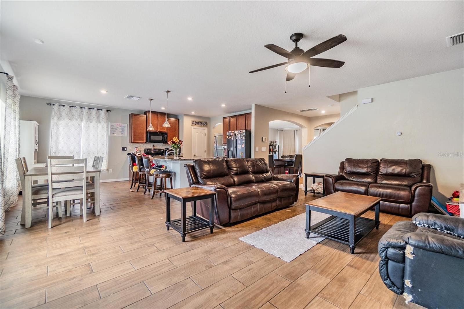 MITCHELL RANCH SOUTH PHASE 1 - Residential Lease