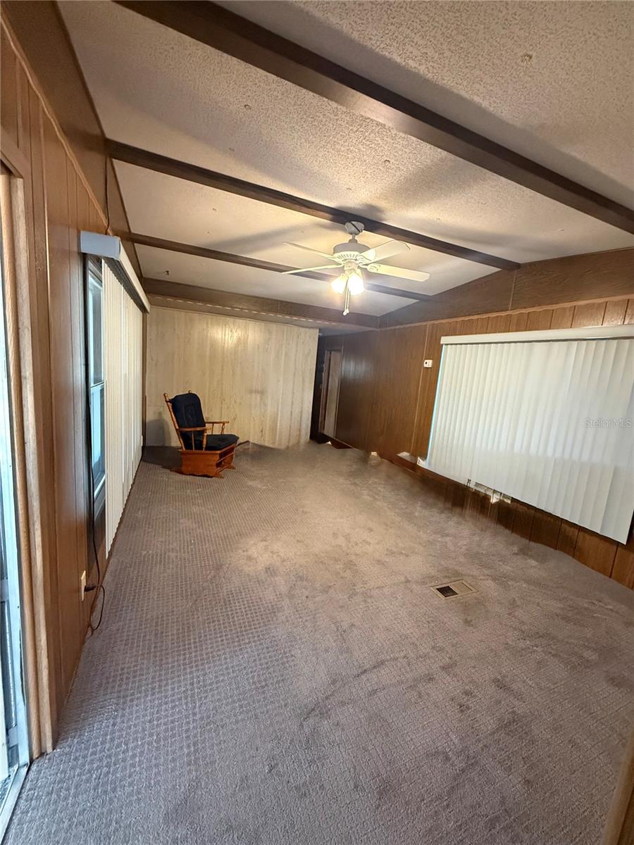 PALM ESTATES 3RD ADD - Residential