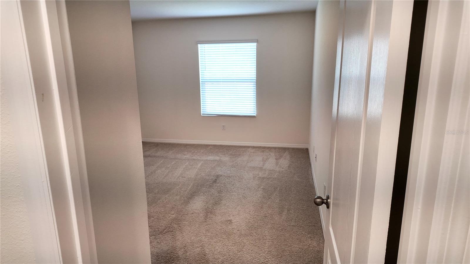 ATRIA/RIDGEWOOD LAKES - Residential Lease