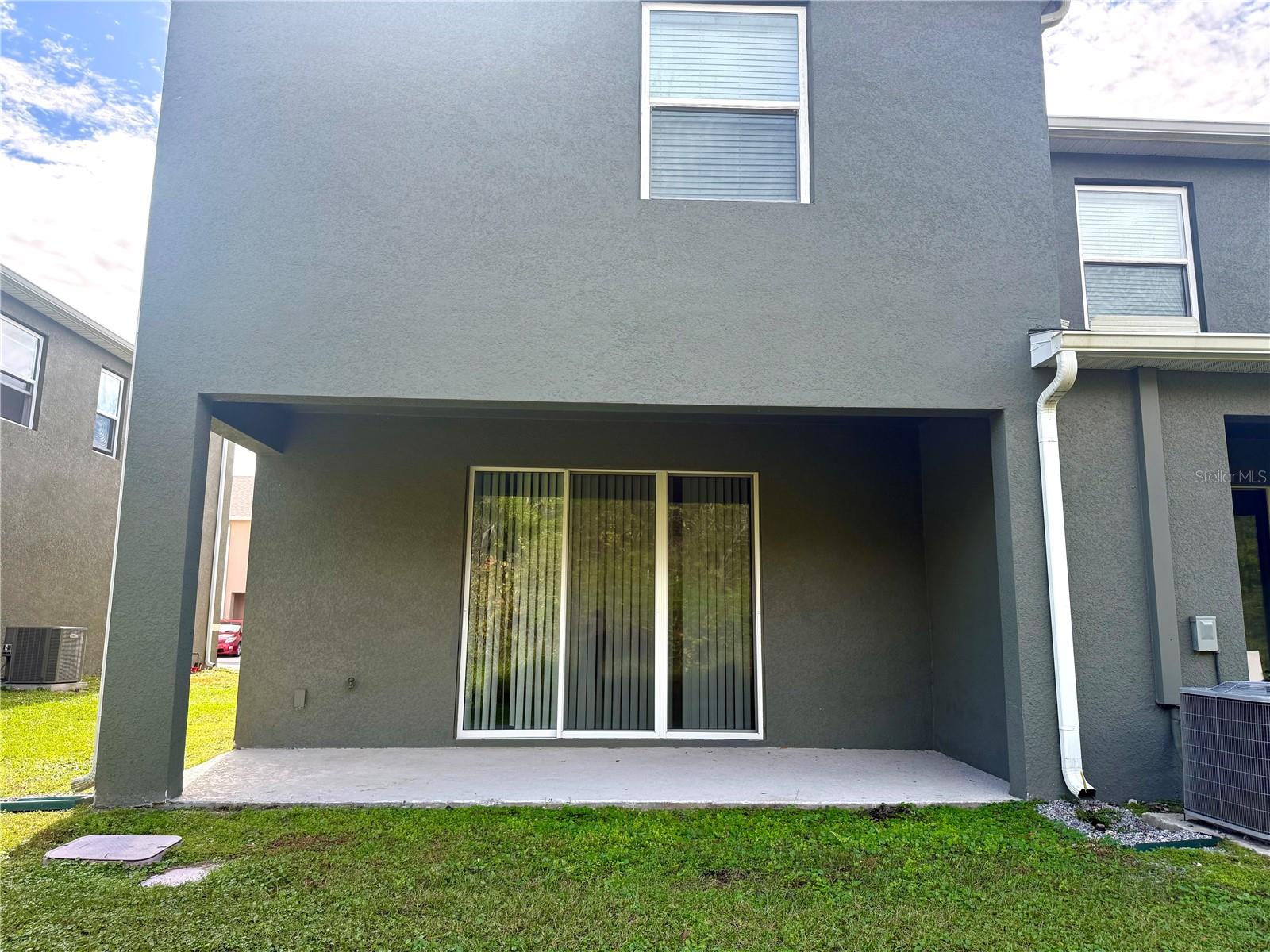 ATRIA/RIDGEWOOD LAKES - Residential Lease