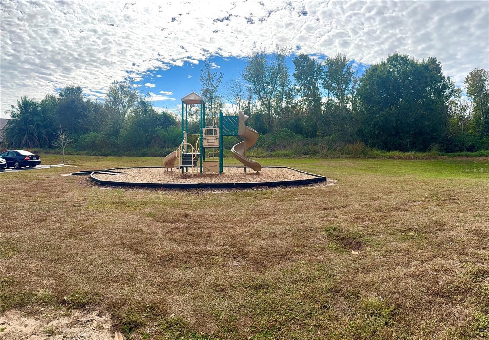 ATRIA/RIDGEWOOD LAKES - Residential Lease