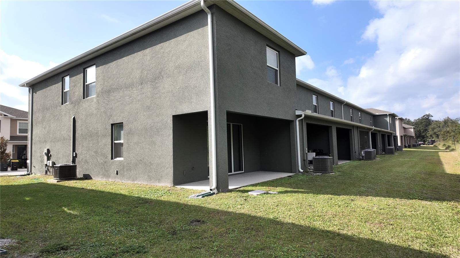 ATRIA/RIDGEWOOD LAKES - Residential Lease