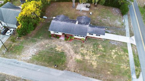 A home in DEBARY