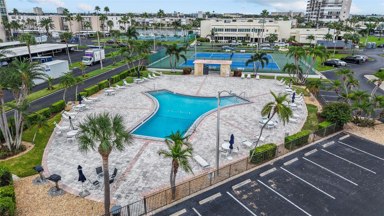 BAY ISLAND GROUP 1 - Residential