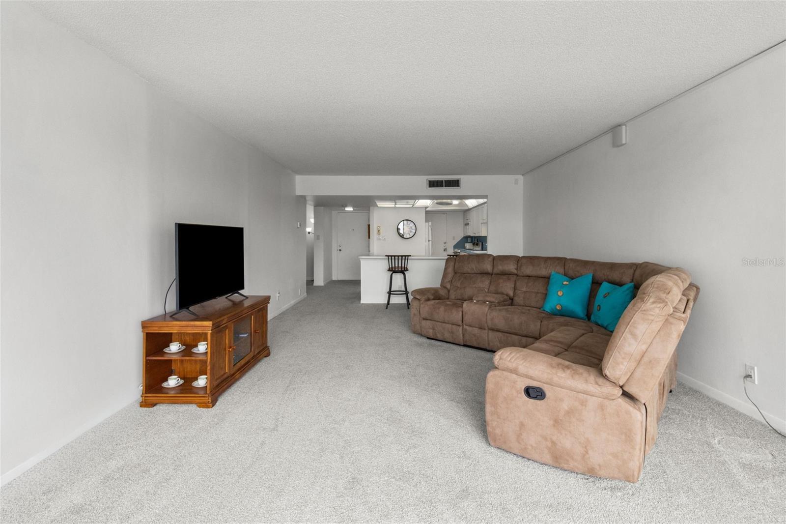 BAY ISLAND GROUP 1 - Residential