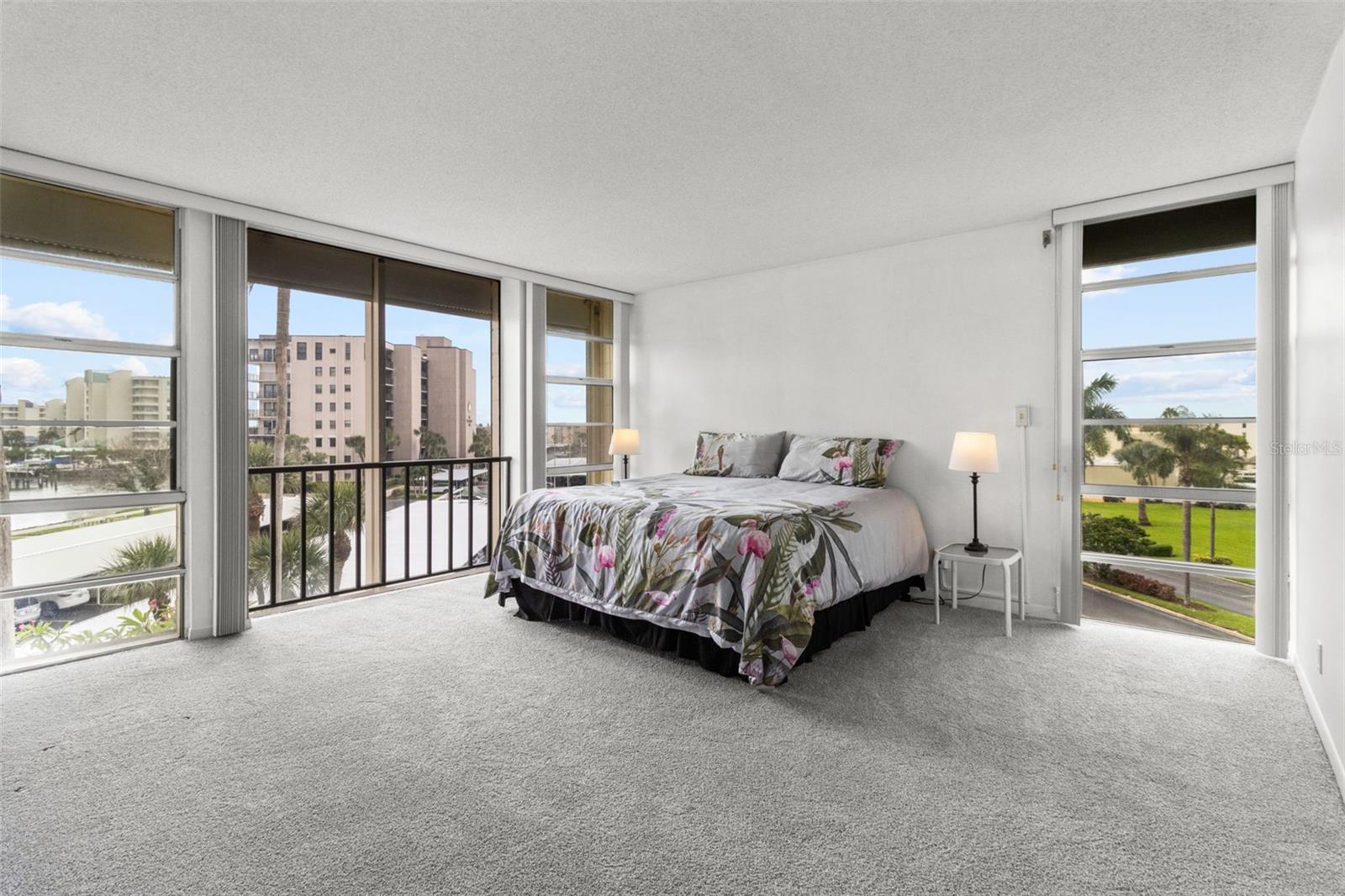 BAY ISLAND GROUP 1 - Residential