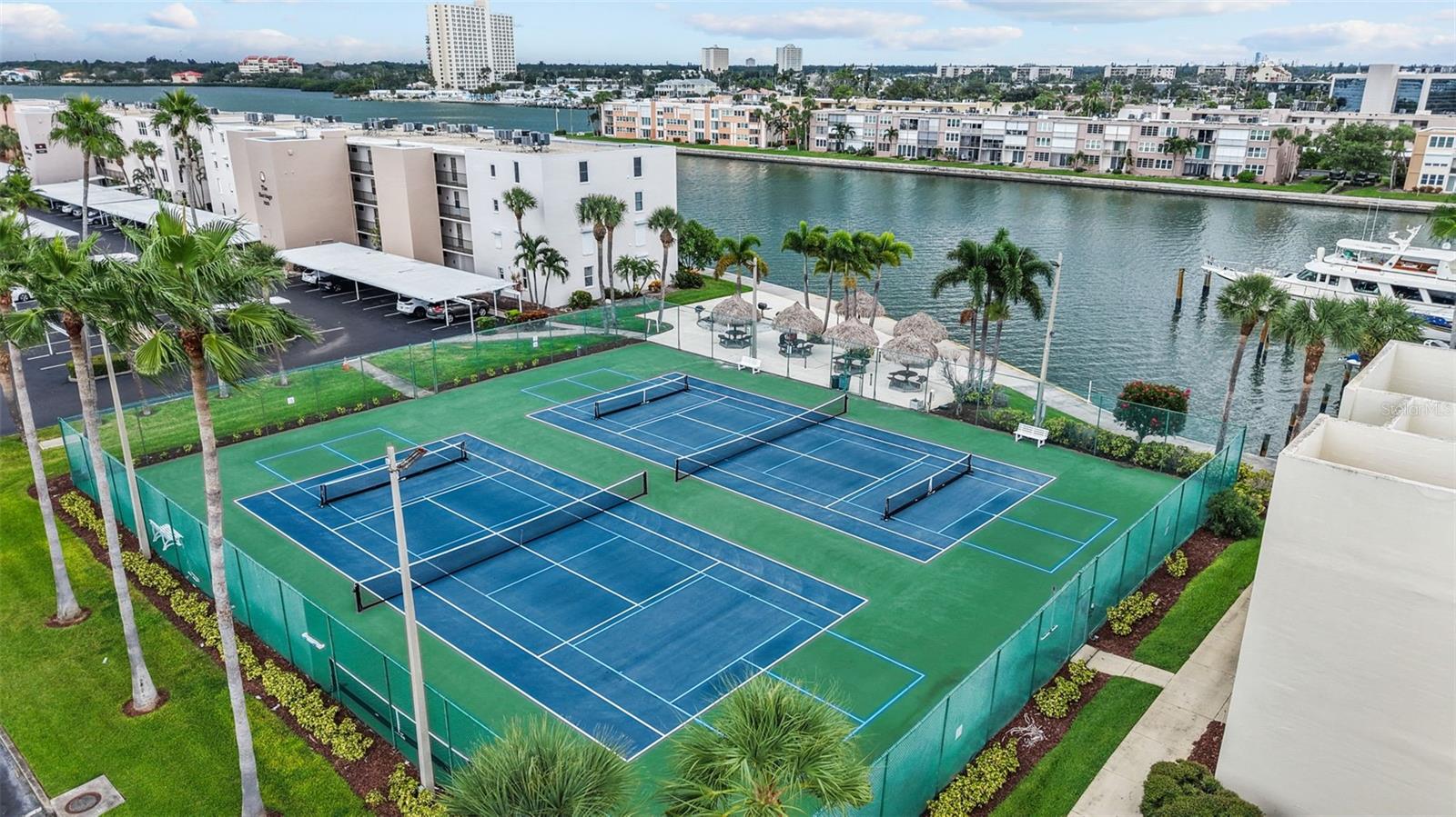 BAY ISLAND GROUP 1 - Residential