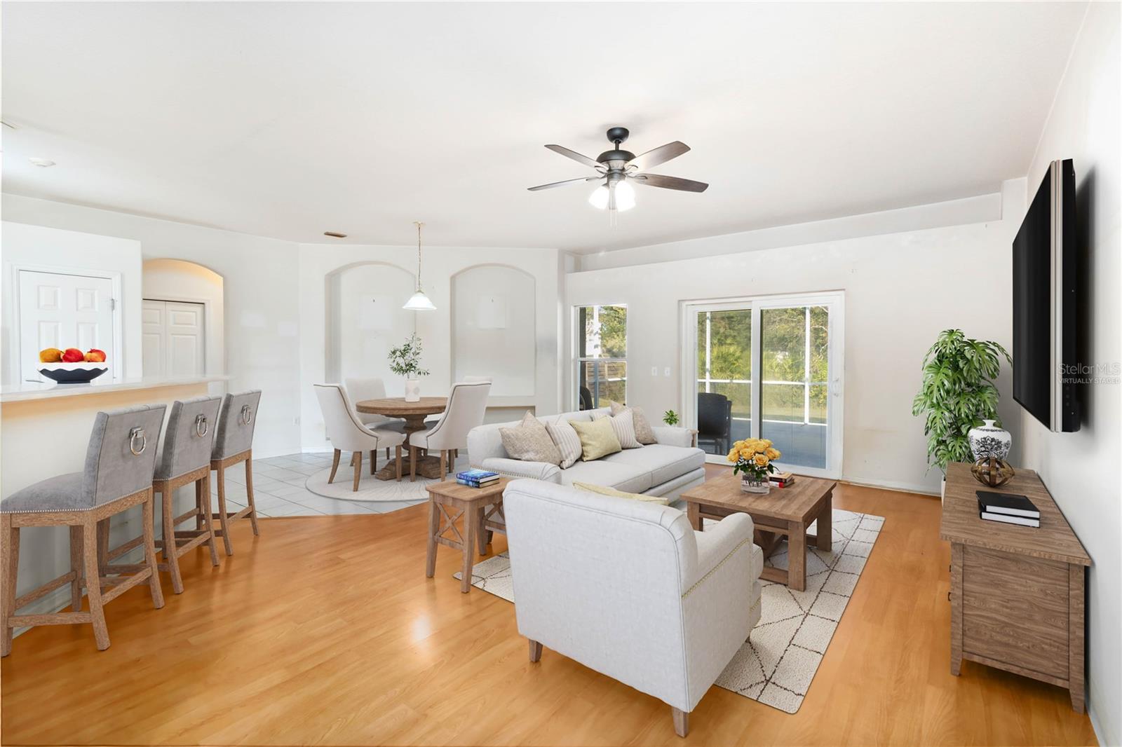 CAMELOT UNIT 4 - Residential