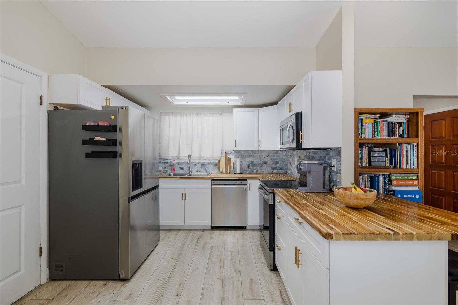 ORANGE HEIGHTS - Residential