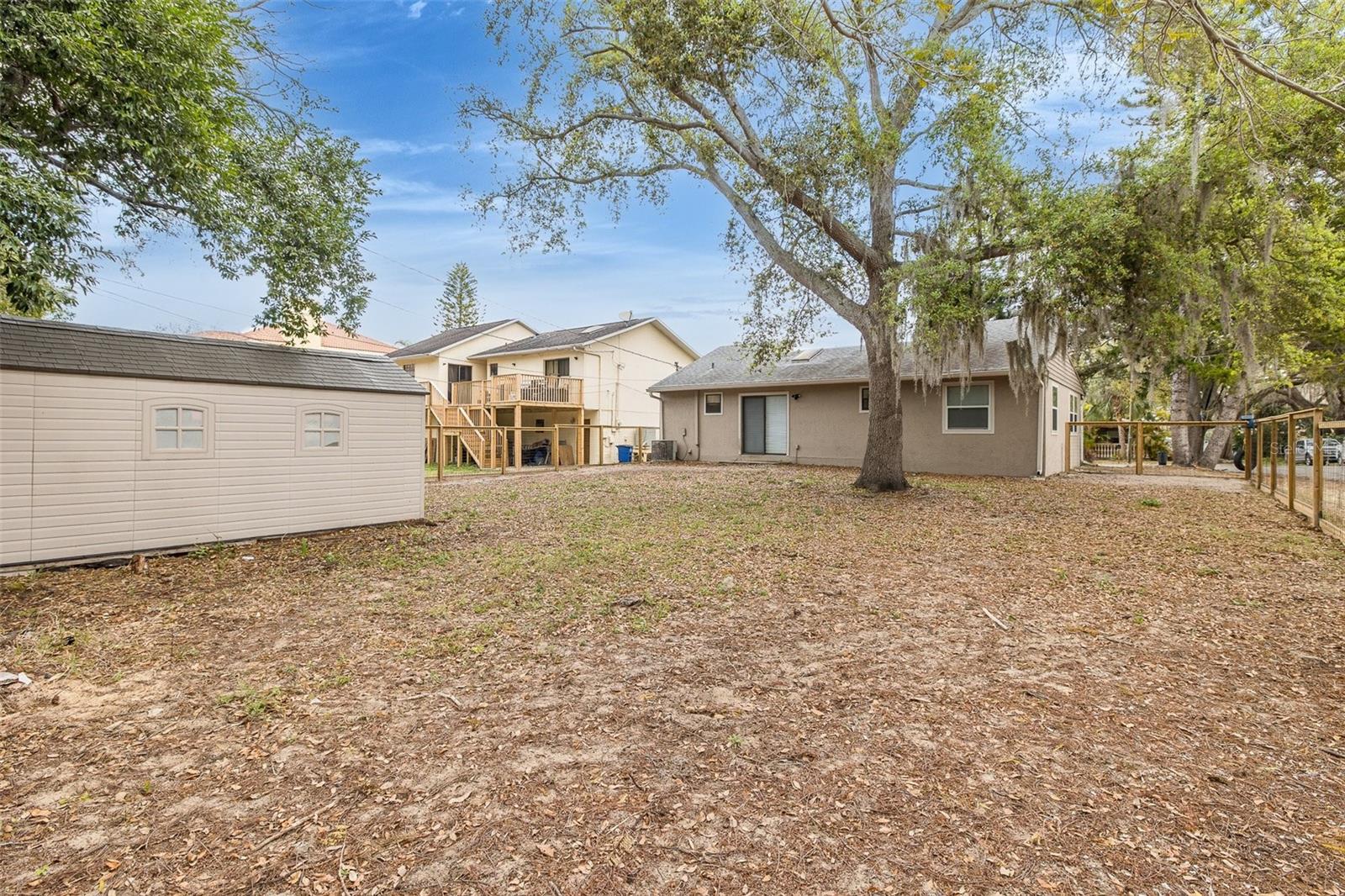 ORANGE HEIGHTS - Residential