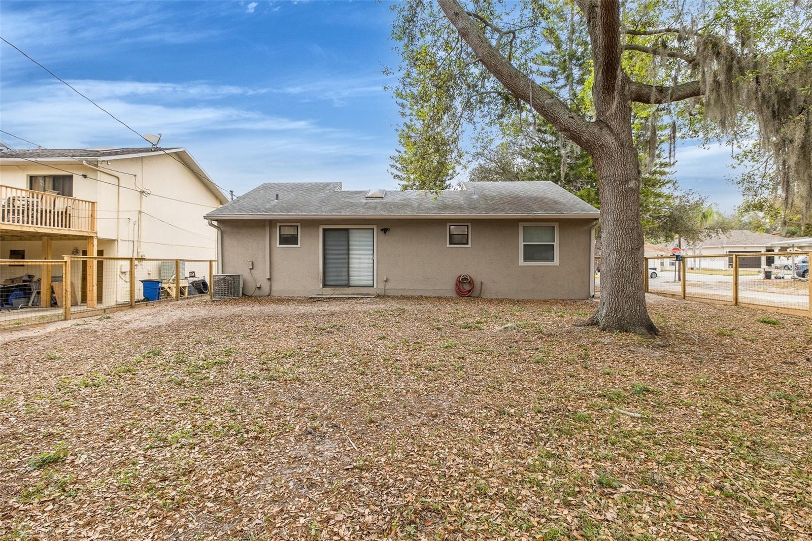 ORANGE HEIGHTS - Residential