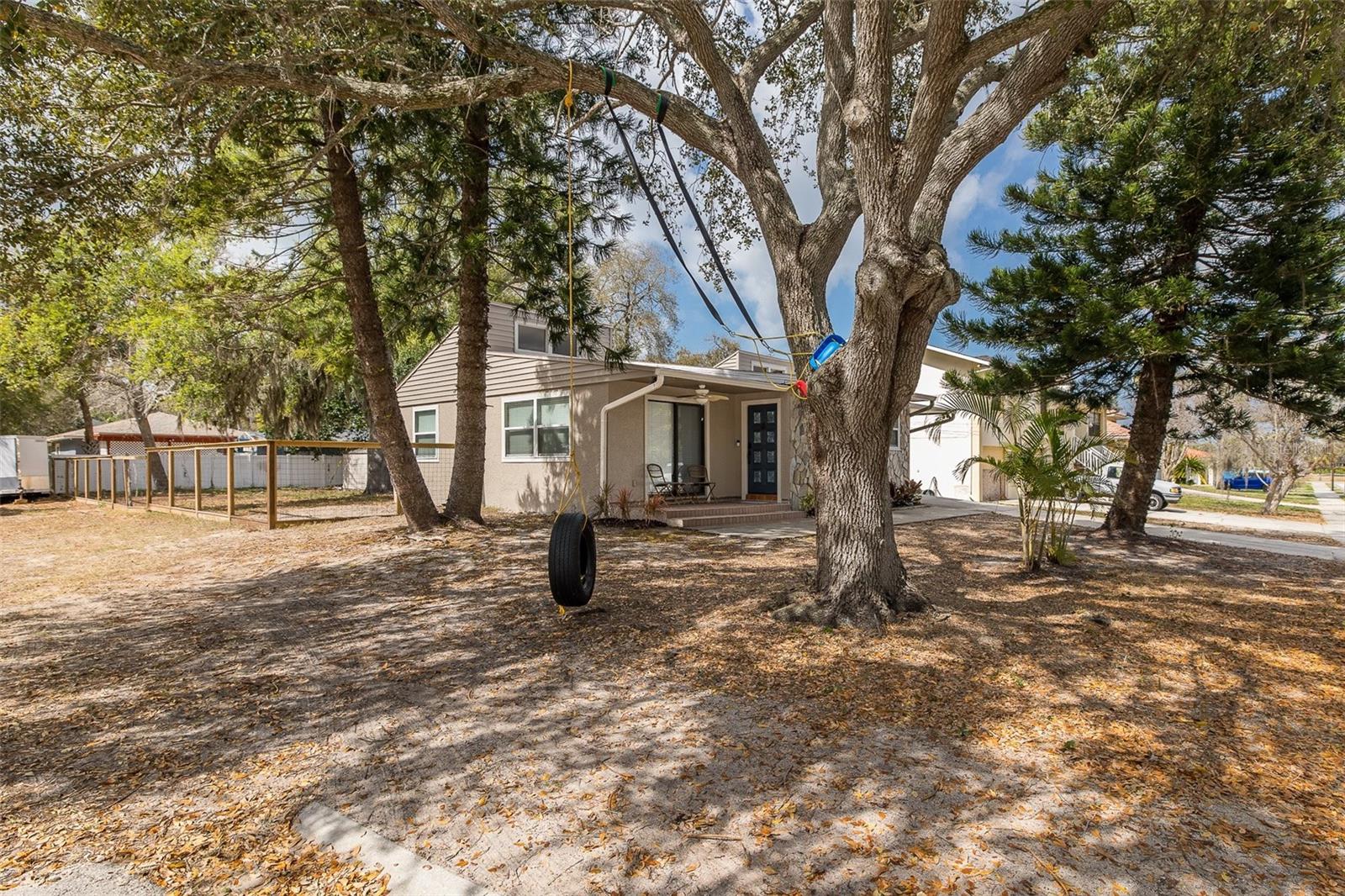 ORANGE HEIGHTS - Residential