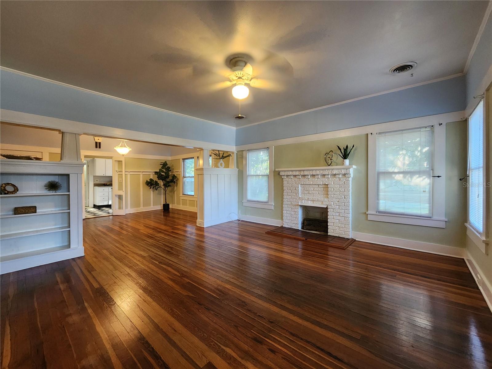 WHITE BEAR PARK - Residential