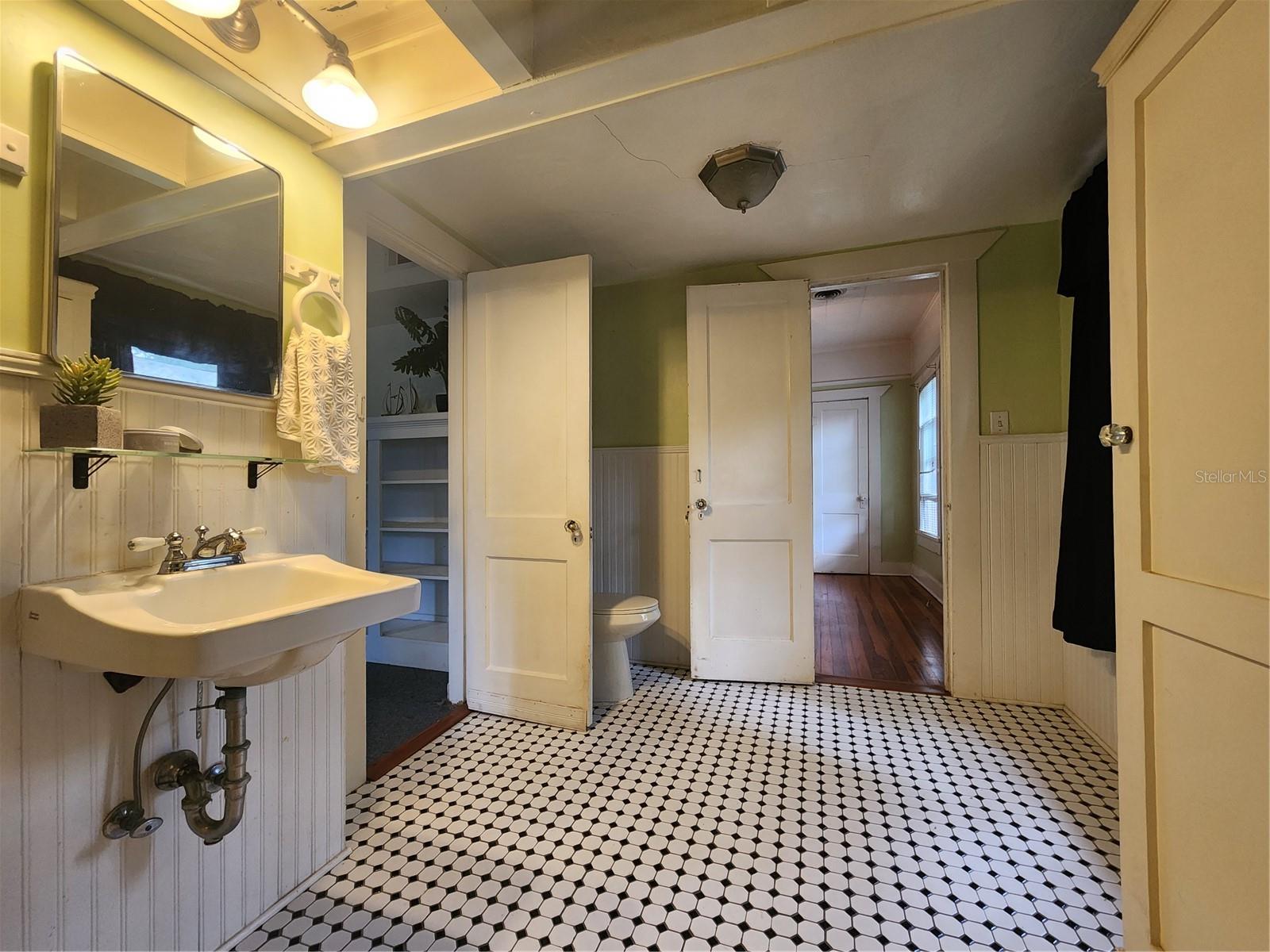 WHITE BEAR PARK - Residential